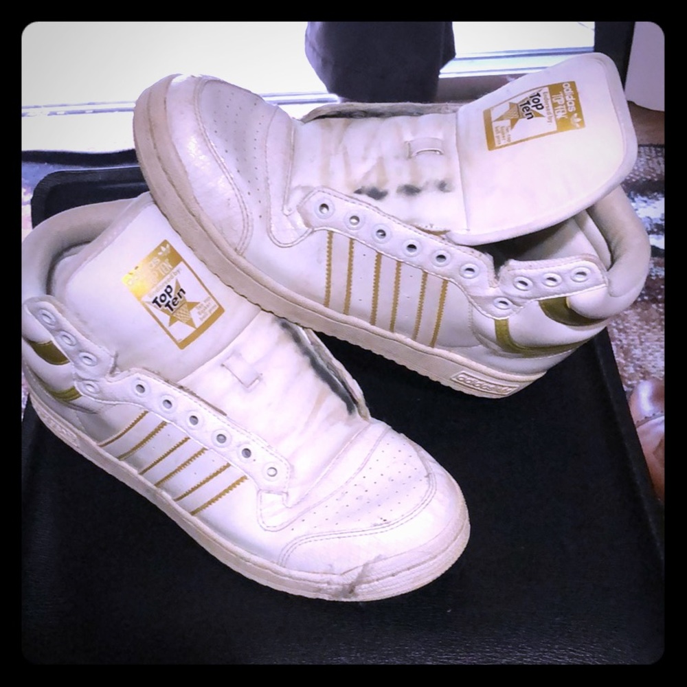 Vintage adidas high tops